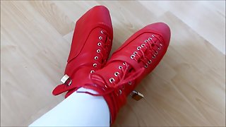 Rubberdoll Monique - heelless red ballet boots